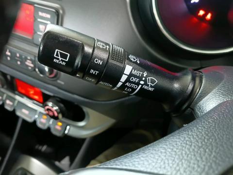 Image Kia Rio hatch 1.4 Tec