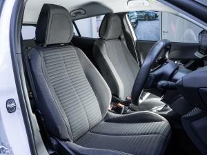 Peugeot 2008 1.2T Active auto - Image 22
