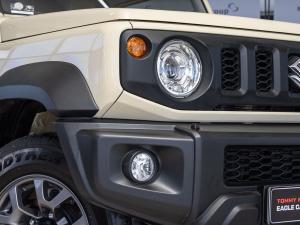 Suzuki Jimny 1.5 GLX AllGrip 3-door manual - Image 3
