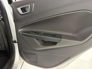 Ford Fiesta 5-door 1.6TDCi Trend - Image 10