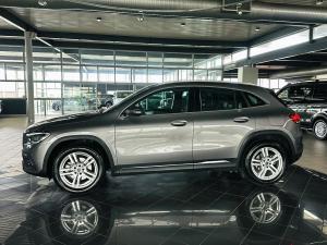 Mercedes-Benz GLA GLA200 - Image 10