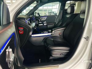 Mercedes-Benz GLB GLB220d 4Matic AMG Line - Image 5