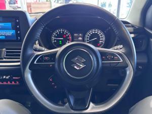 Suzuki Baleno 1.5 GL manual - Image 14