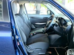 Suzuki Swift 1.2 GLX manual - Image 14