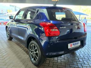 Suzuki Swift 1.2 GLX manual - Image 8