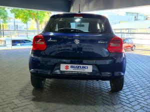 Suzuki Swift 1.2 GLX manual - Image 9