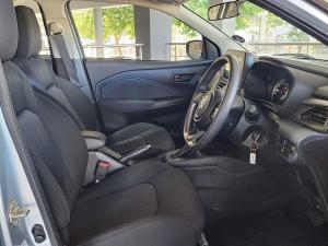Suzuki Baleno 1.5 GL auto - Image 12