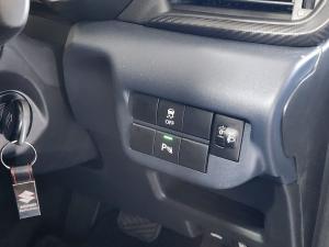 Suzuki Baleno 1.5 GL auto - Image 13