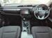 Toyota Hilux 2.4GD-6 double cab 4x4 Raider manual - Thumbnail 6