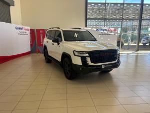 Toyota Land Cruiser 300 3.3D GR-Sport - Image 1
