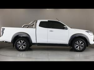 Isuzu D-Max 3.0TD Extended cab LSE - Image 3
