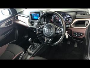 Toyota Starlet Cross 1.5 XS manual - Image 10