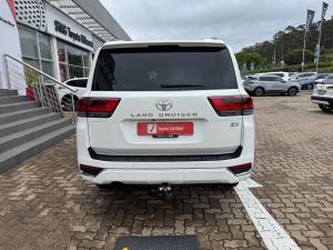 Toyota Land Cruiser 300 3.3D ZX - Image 5