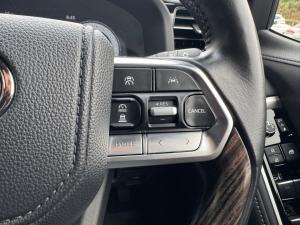 Toyota Land Cruiser 300 3.3D ZX - Image 10