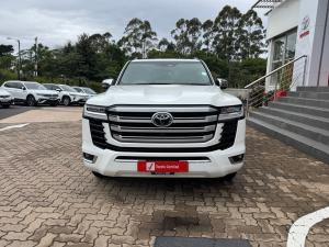 Toyota Land Cruiser 300 3.3D ZX - Image 4