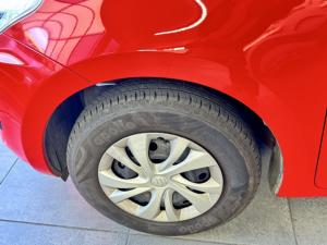 Suzuki Swift 1.2 GL manual - Image 9