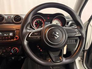 Suzuki Swift hatch 1.2 GL - Image 7
