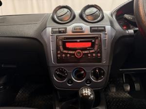 Ford Figo 1.4 Ambiente - Image 8