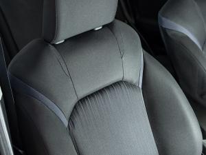 Suzuki Baleno 1.5 GL auto - Image 19