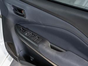 Suzuki Baleno 1.5 GL auto - Image 27