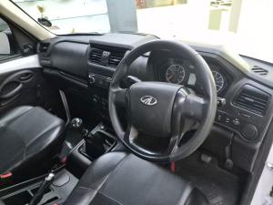 Mahindra Pik Up 2.2CRDe single cab dropside S4 (no aircon) - Image 10