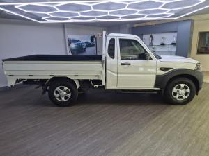 Mahindra Pik Up 2.2CRDe single cab dropside S4 (no aircon) - Image 4
