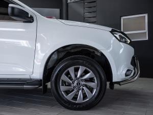 Isuzu mu-X 3.0TD LSE - Image 13