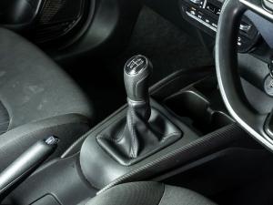 Toyota Starlet 1.5 Xi - Image 20