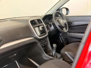 Suzuki Vitara Brezza 1.5 GL - Image 21