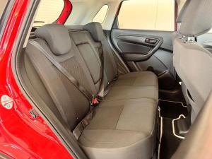 Suzuki Vitara Brezza 1.5 GL - Image 22