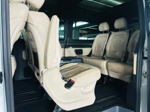 Mercedes-Benz V-Class V300d Exclusive - Image 10