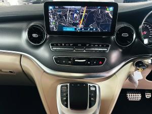 Mercedes-Benz V-Class V300d Exclusive - Image 8
