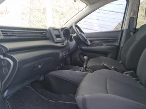 Suzuki Ertiga 1.5 GA - Image 7
