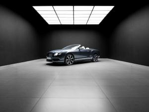 Bentley Continental GT W12 convertible - Image 2