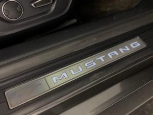 Ford Mustang 5.0 GT automatic - Image 18