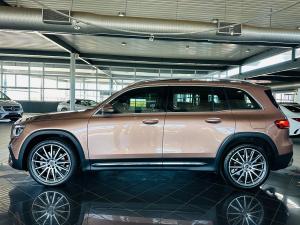Mercedes-Benz GLB GLB220d 4Matic Progressive - Image 10