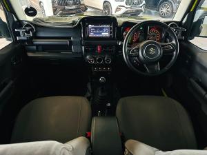 Suzuki Jimny 1.5 GLX AllGrip 3-door manual - Image 3