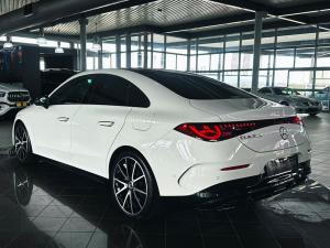 Mercedes-Benz CLA CLA200 Progressive - Image 12