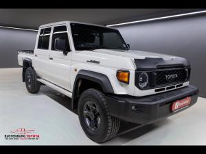 Toyota Land Cruiser 79 2.8GD-6 double cab auto - Image 1