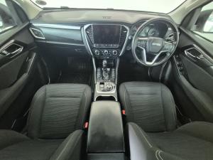 Isuzu mu-X 3.0TD LS 4x4 - Image 6