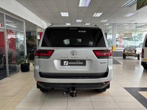 Toyota Land Cruiser 300 3.3D GX-R - Image 5