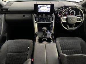 Toyota Land Cruiser 300 3.3D GX-R - Image 6