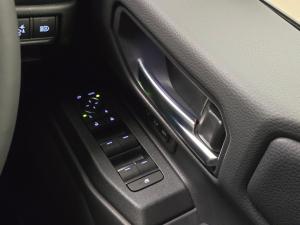 Toyota Land Cruiser Prado 2.8GD VX-R - Image 18