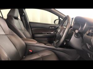 Toyota C-HR 1.2T Luxury - Image 10