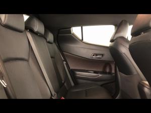 Toyota C-HR 1.2T Luxury - Image 12