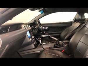 Ford Mustang 2.3T fastback - Image 7