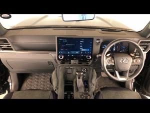 Lexus GX 550 SE - Image 6