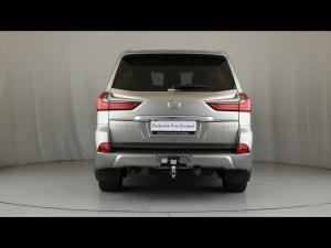 Lexus LX 5.7 V8 - Image 5