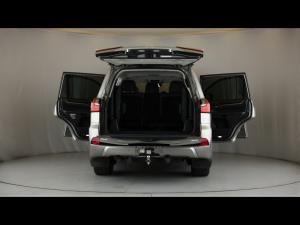 Lexus LX 5.7 V8 - Image 24