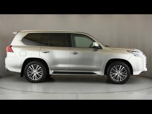 Lexus LX 5.7 V8 - Image 3